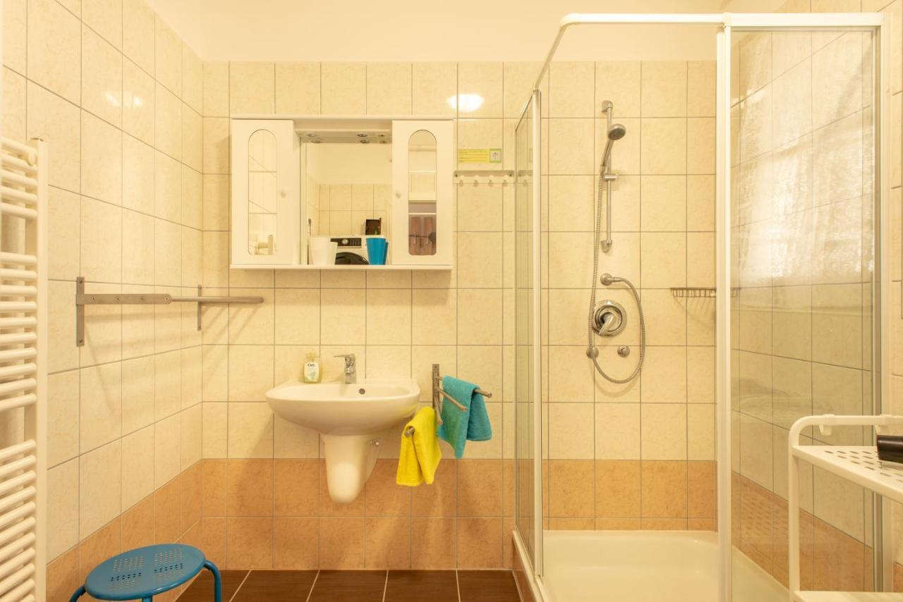 Modor Apartman Alsópáhok Dış mekan fotoğraf