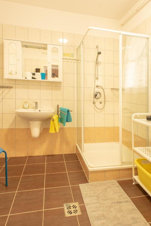Modor Apartman Alsópáhok Dış mekan fotoğraf