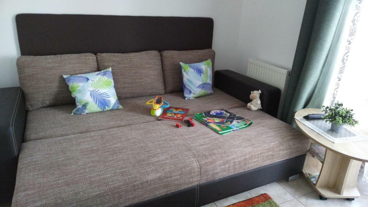 Modor Apartman Alsópáhok Dış mekan fotoğraf